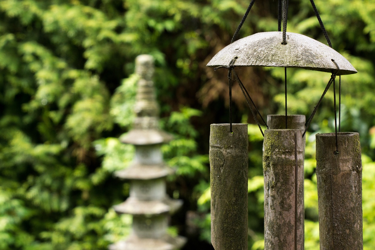 Make Your Own DIY Wind Chimes for Your Balcony